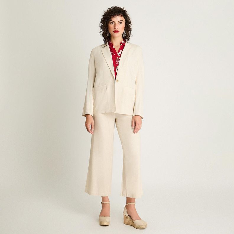Blazer Manga Larga Lino Botones Madera Beige-3