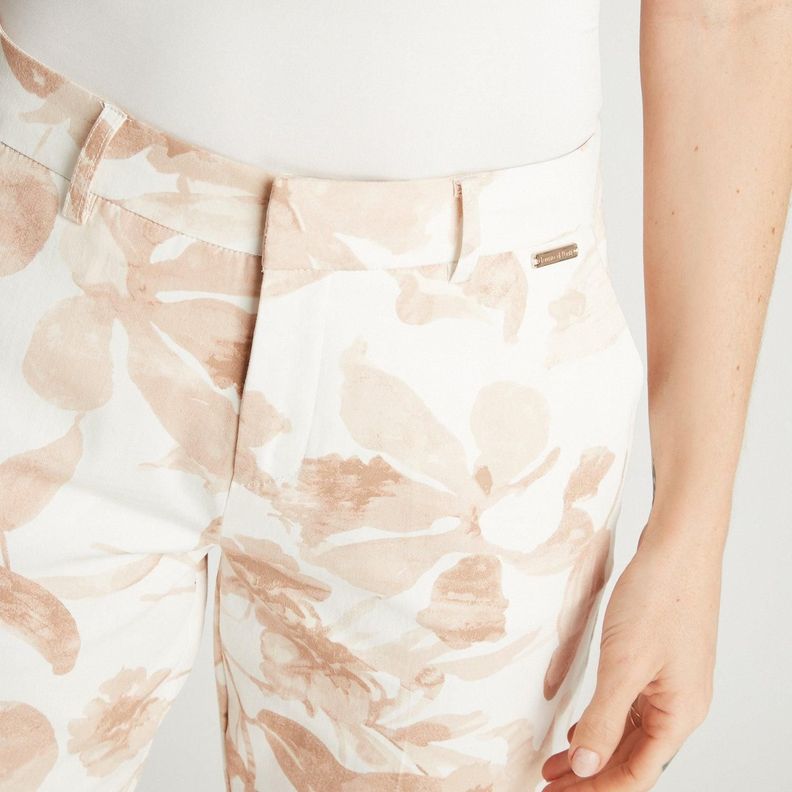 Pantalón Formal Beige Estampado Crop-2
