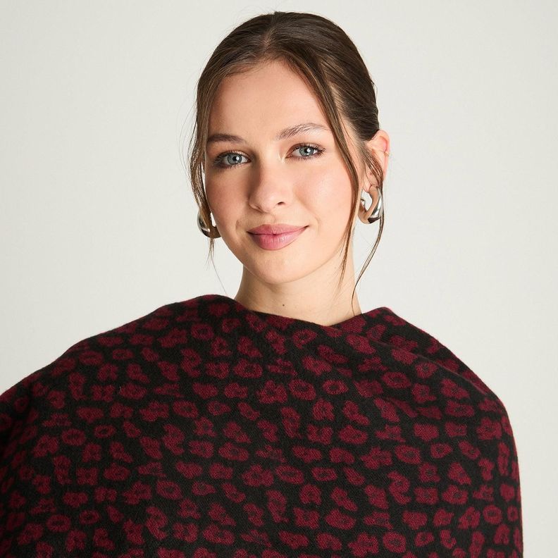 Poncho Tejido Animal Print Burdeo-2