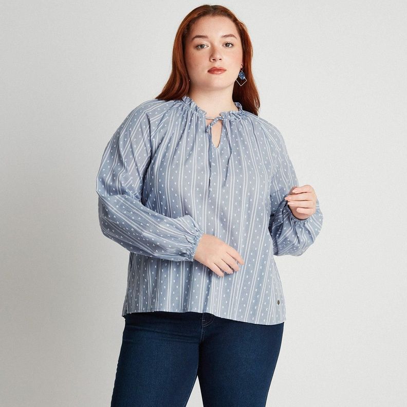 Blusa Plumeti Con Amarras En Escote Celeste-1
