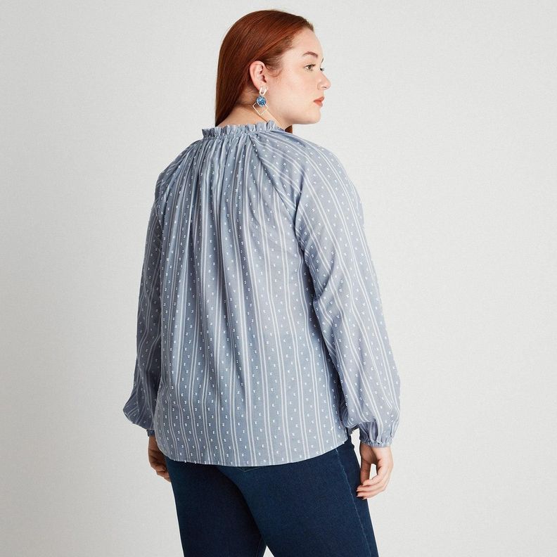 Blusa Plumeti Con Amarras En Escote Celeste-3