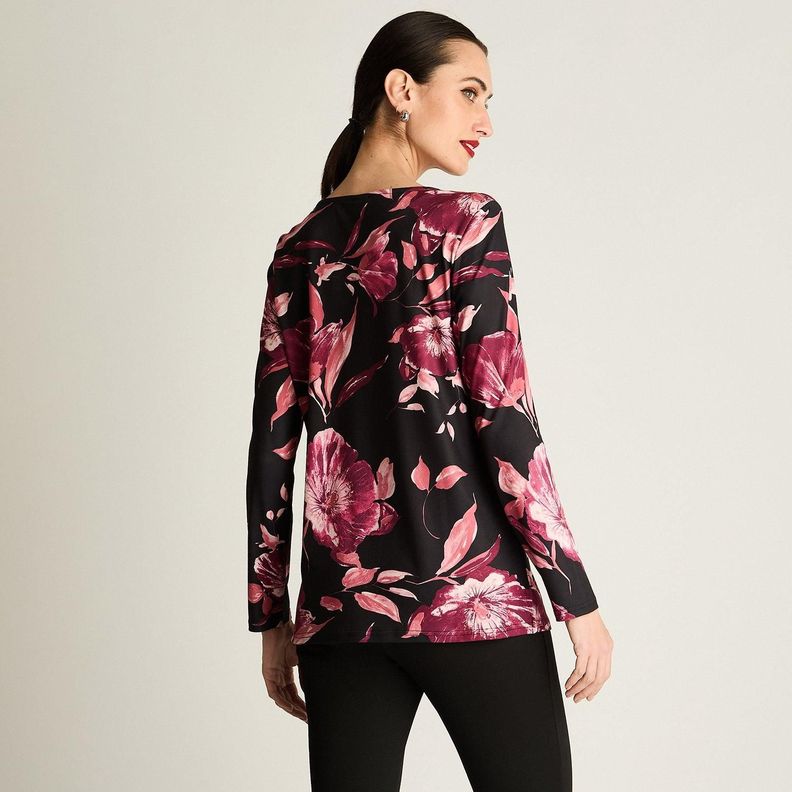 Polera Estampada Escote Redondo Con Tachas Burdeo-0