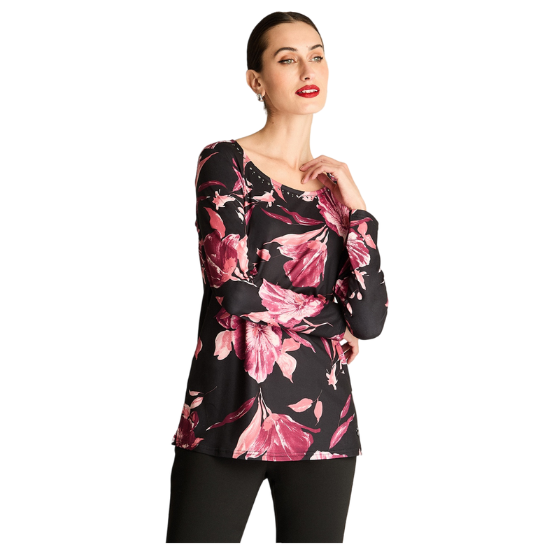 Polera Estampada Escote Redondo Con Tachas Burdeo-4