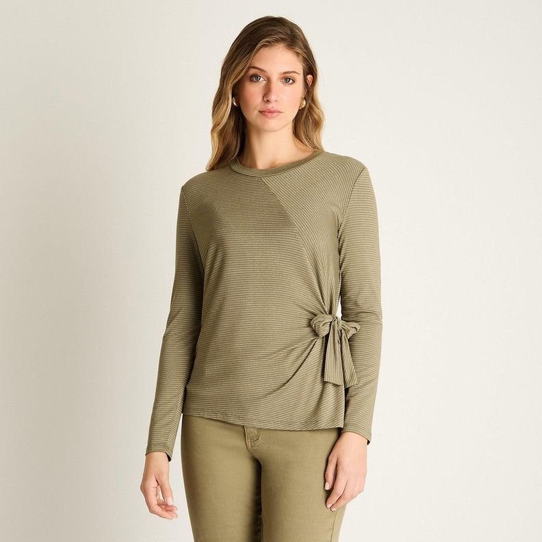 Polera Verde con Nudo Lateral