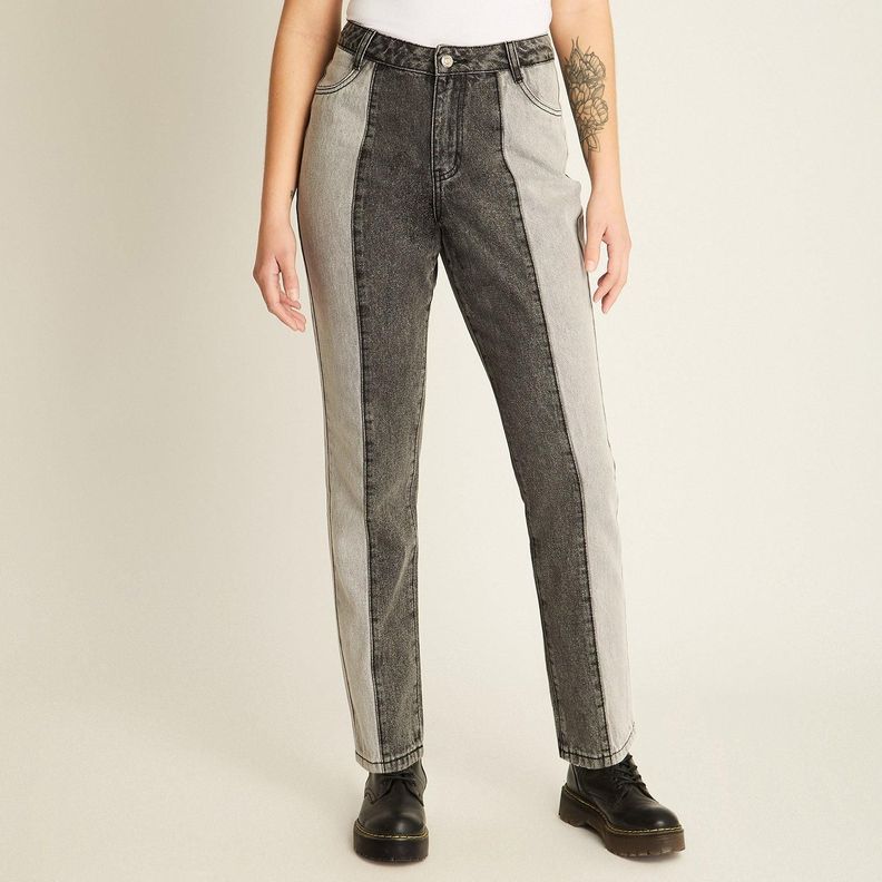 Jeans Gris Corte Slim