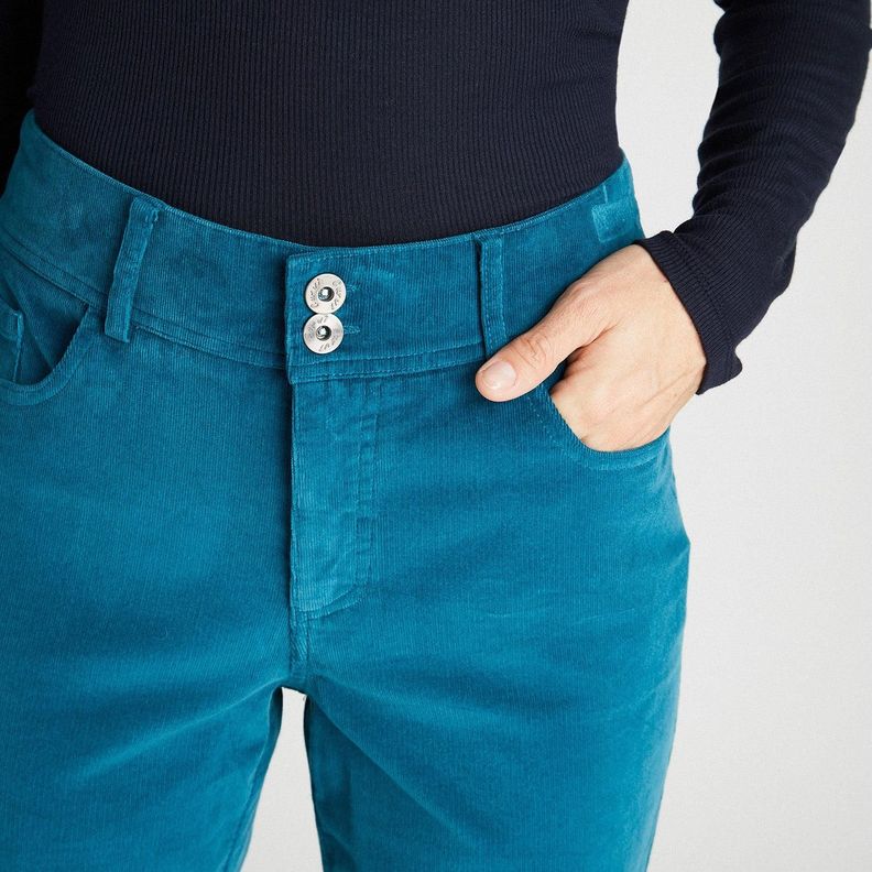 Pantalón De Cotele Con Push Up y 2 Botones Azul Petróleo-2