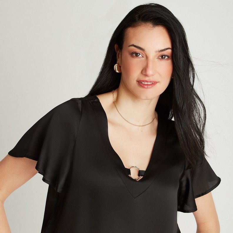 Blusa Negro Manga Corta Cuello V-2