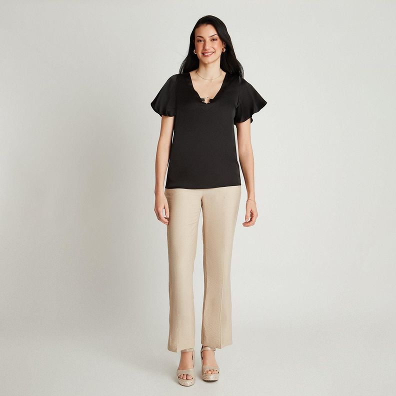 Blusa Negro Manga Corta Cuello V-3