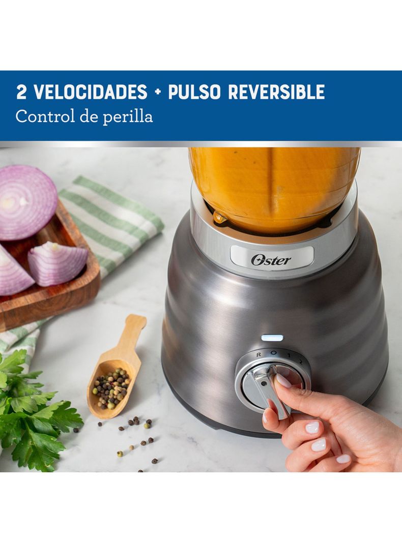 Licuadora Osterizer® Max Vaso de Vidrio 1.75 L BLSTPBRGR-2