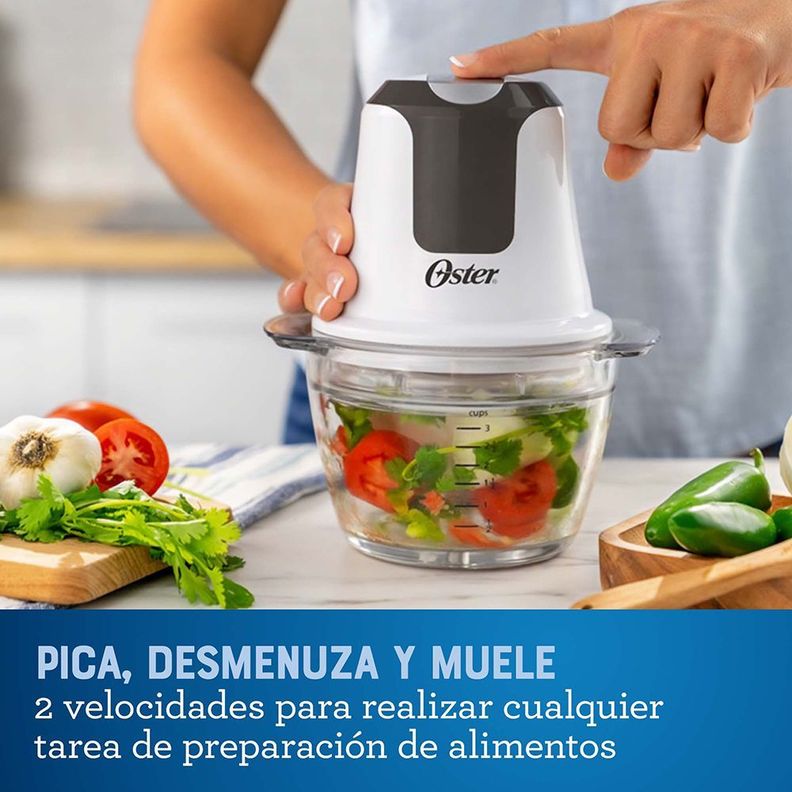 Mini picadora Oster® 3 tazas con tazón de vidrio FPSTFP3340-1