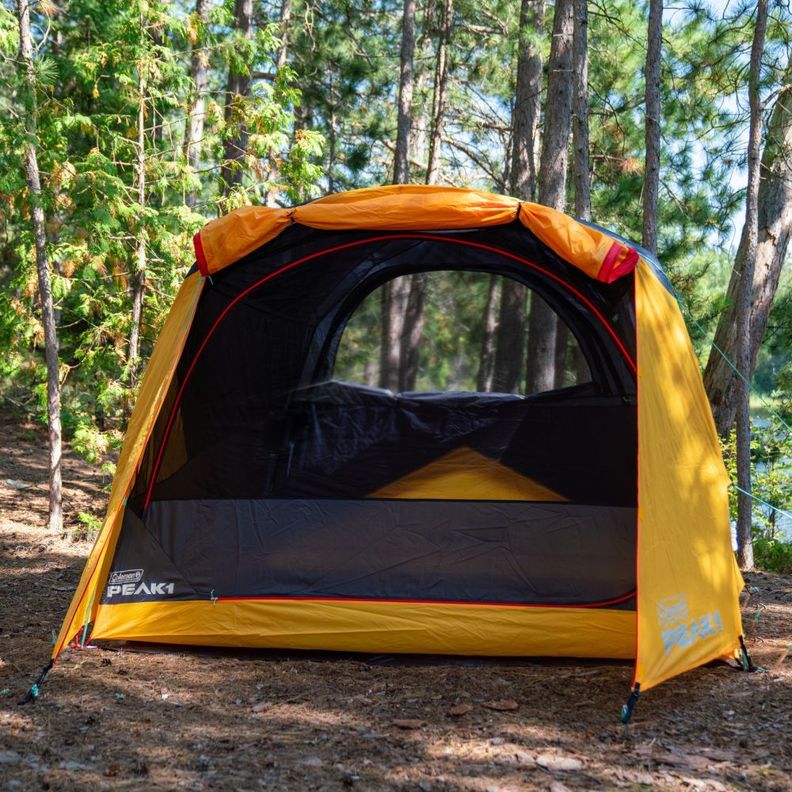 Carpa Coleman Peak1 4 Personas / 4P-7