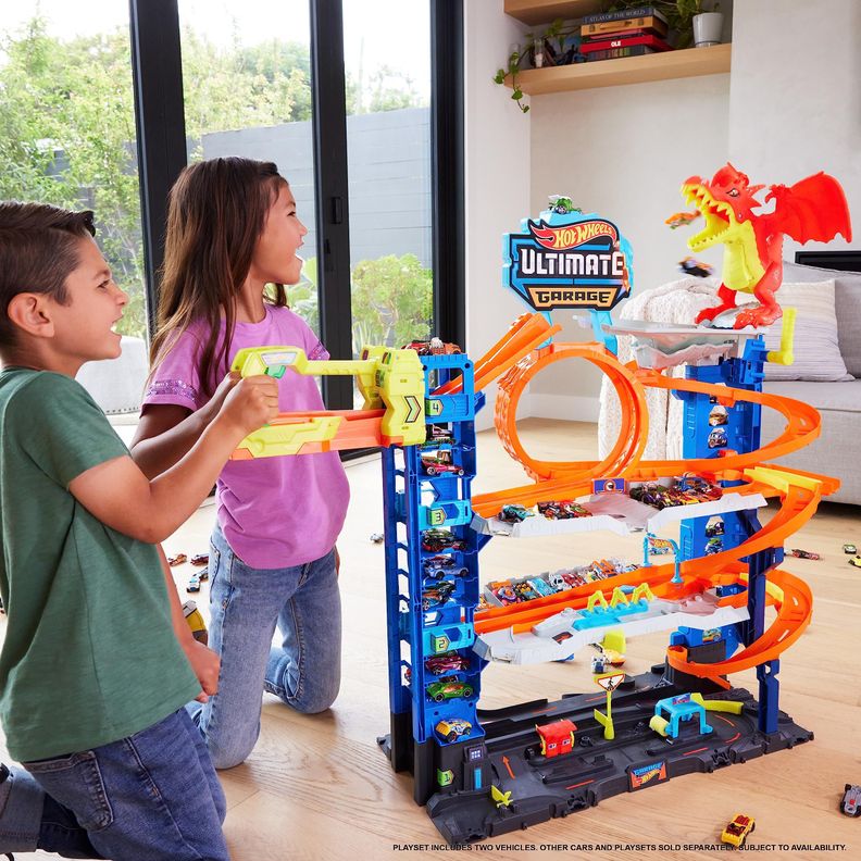 Playset Hot Wheels City Ultimate Garage con 2 coches y 50 coches-1