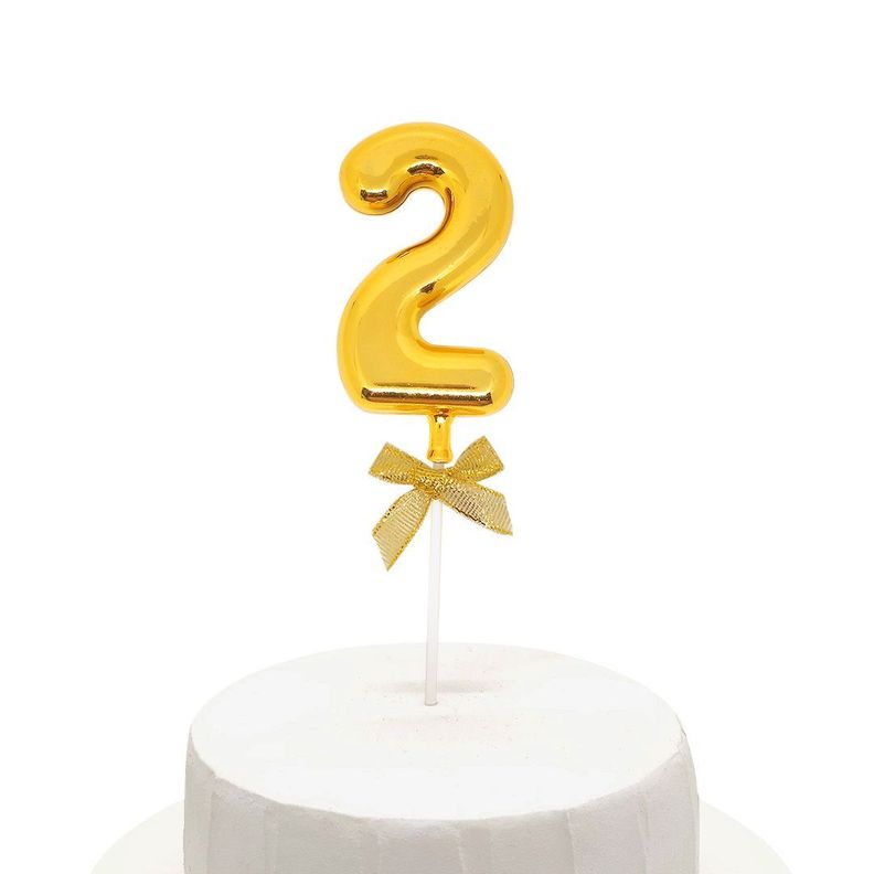 TOPPER TORTA NUMERAL DORADO 2-0