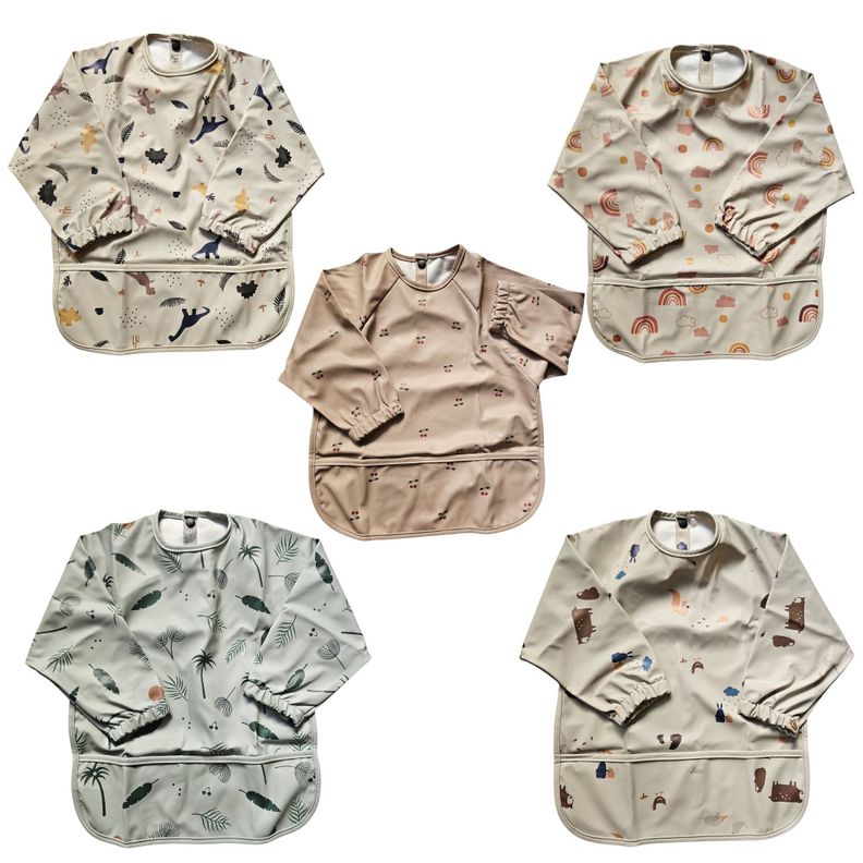 Babero Impermeable Manga Larga-3
