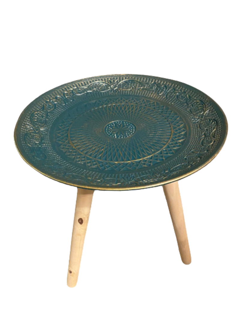 Mesa color verde con dorado M-0