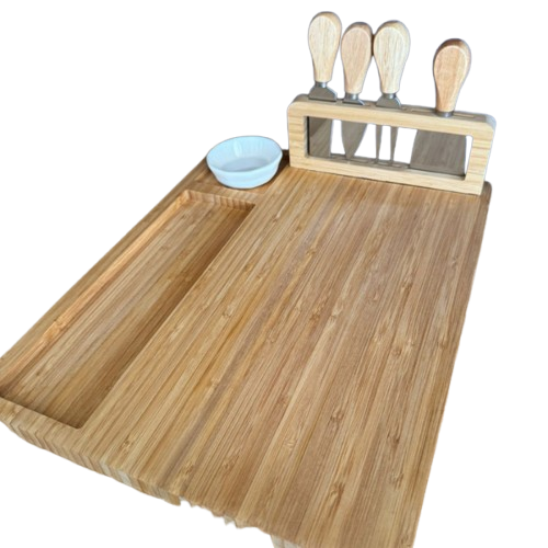 Tabla de Quesos de madera con set de cuchillos-0
