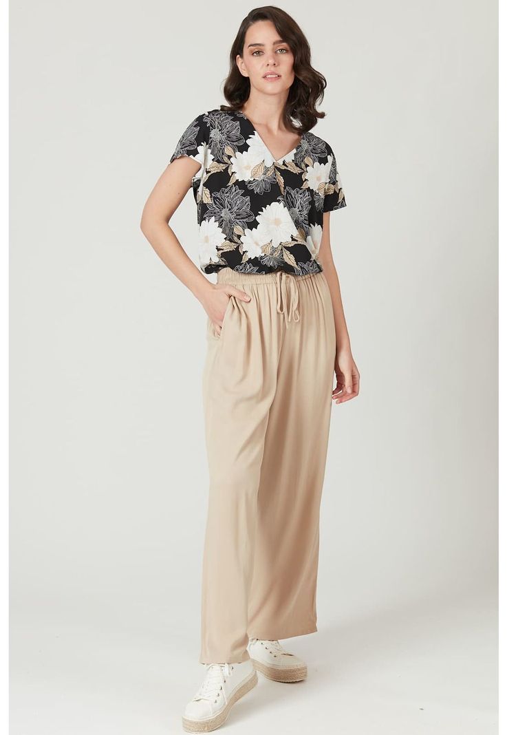 Blusa azul marino diseno flores-0