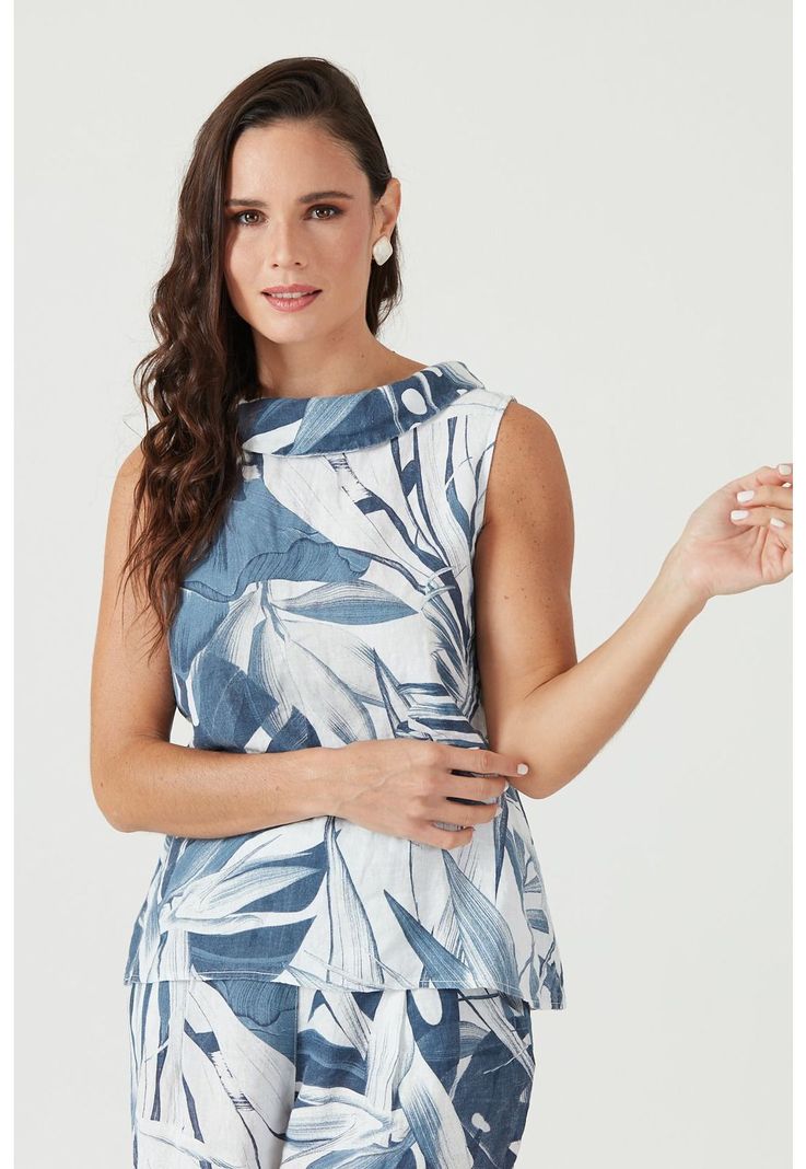 Blusa de lino azul estampada-0