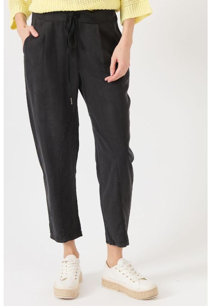 Pantalon de tencel slim fit negro PRIVILEGE 1426-2