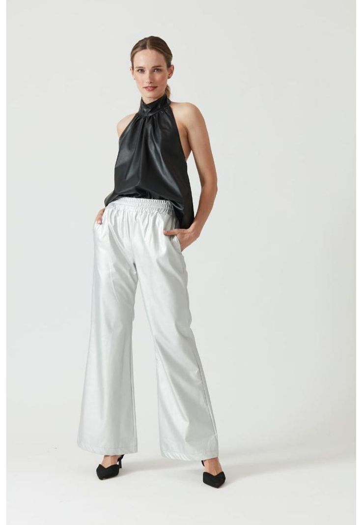 Pantalon de ecocuero wide leg plata PRIVILEGE 754-0