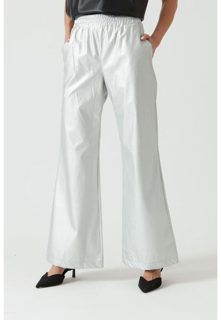 Pantalon de ecocuero wide leg plata PRIVILEGE 754-1