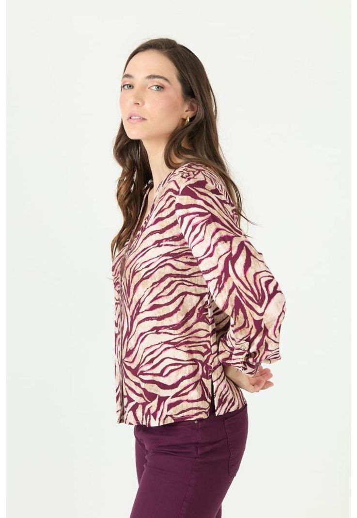 Blusa burdeo estampada PRIVILEGE 2356-3