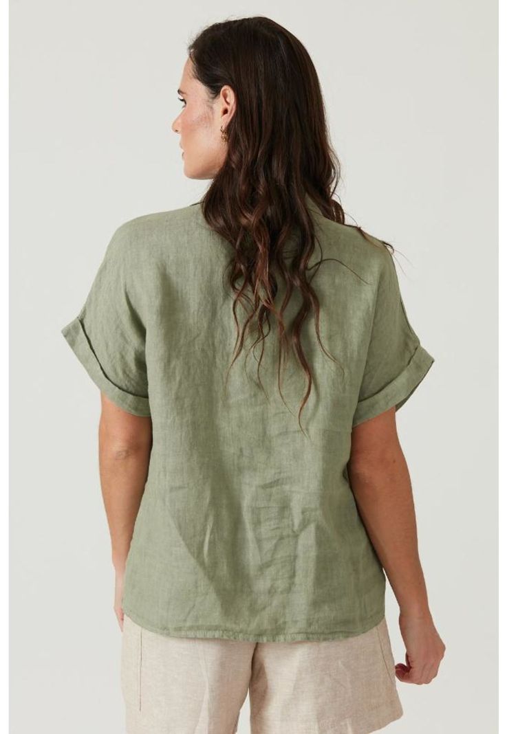Blusa de lino verde-3