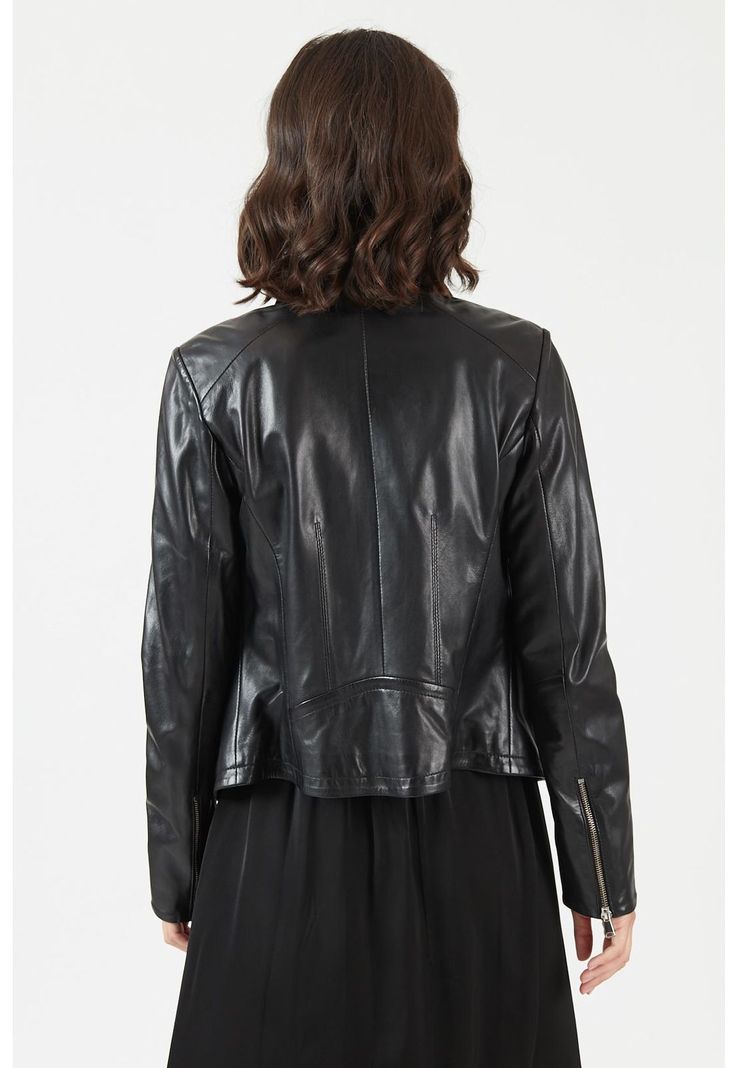 Chaqueta de cuero negra-2