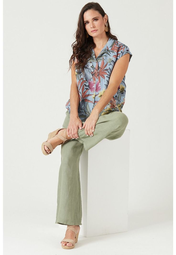 Blusa de lino azul estampada-1