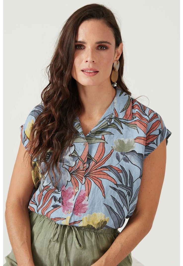 Blusa de lino azul estampada-2