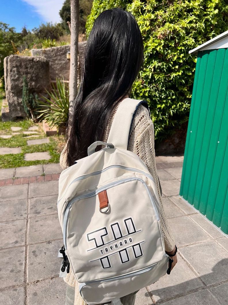 Mochila para Laptop impermeable con puerto USB-5