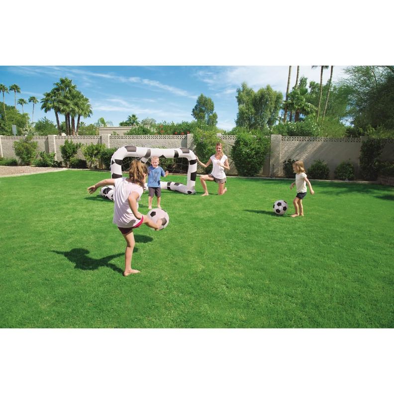 Arco Futbol Inflable + 2 Pelotas para Piscina Bestway-2
