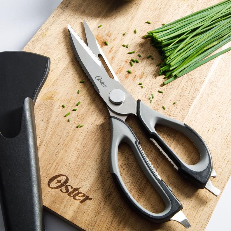 Tijeras de cocina multiuso con funda magnetica Granger Oster-8