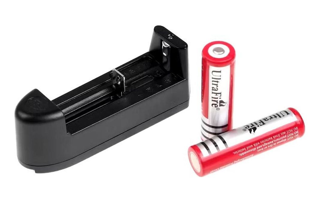 Cargador Para Pila Bateria Recargable 18650 Laser Linterna-2