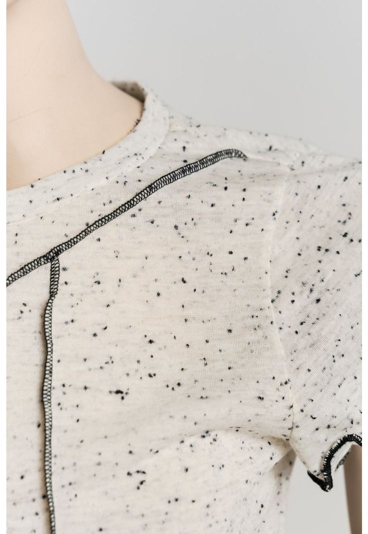 Polera Pili Regular Rulet Contratono Color Crudo Cacao-1