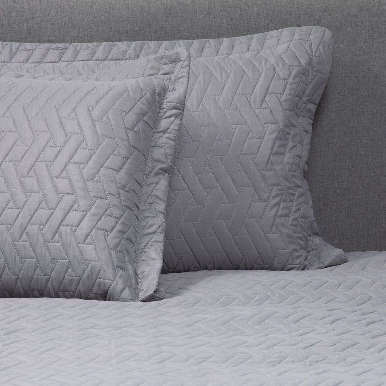 QUILT/CUBRECAMA LISO GRIS-2