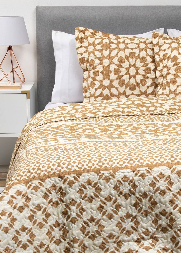 QUILT/CUBRECAMA ESTAMPADO CAFE-0