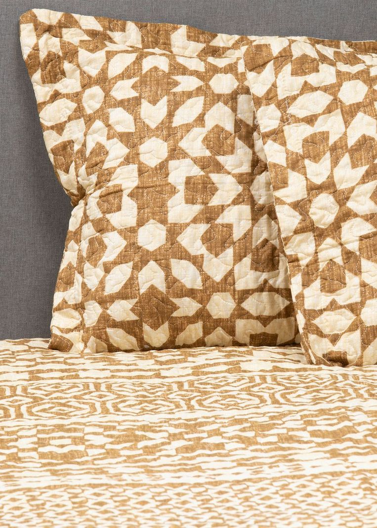 QUILT/CUBRECAMA ESTAMPADO CAFE-1