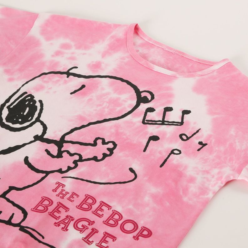 Polera Manga Corta Niña Tie Dye Rosado Snoopy-2