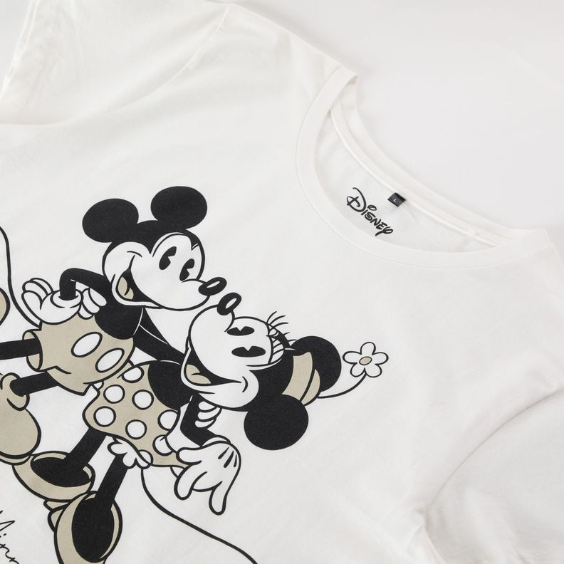 Polera Manga Corta Mujer Minnie y Mickey Blanco Disney-1