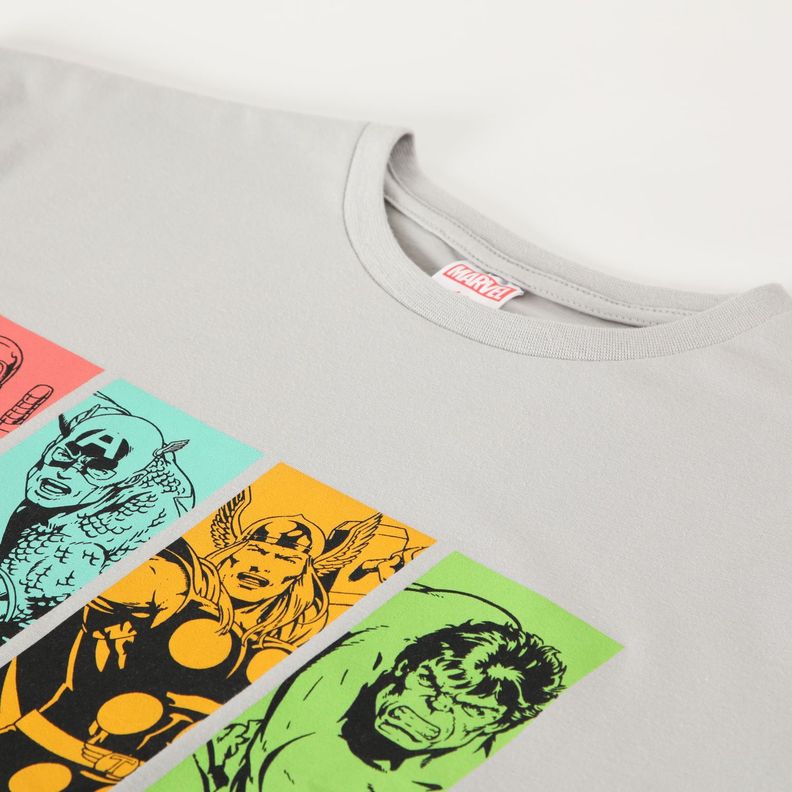 Polera Manga Corta Niño Personajes Avengers Gris Marvel-2
