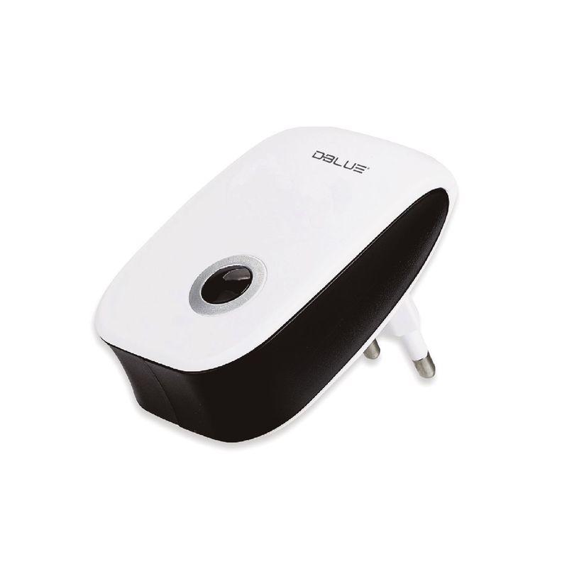 Repelente Ultrasonico Para Insectos y Plagas Dblue Blanco