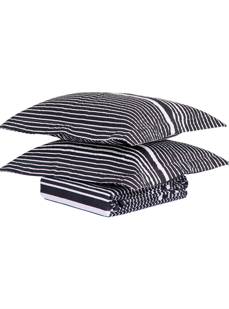 QUILT ANDES ESTAMPADO KING LISTADO NEGRO-2