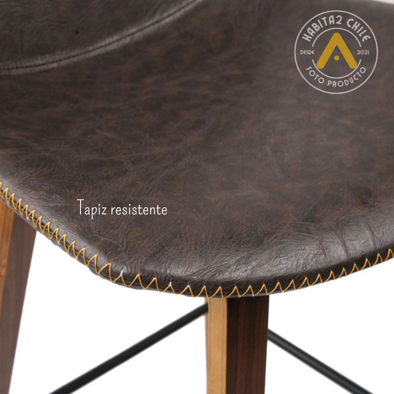 TABURETE PISO CON SILLA DE CUERO Y PATAS DE MADERA-3