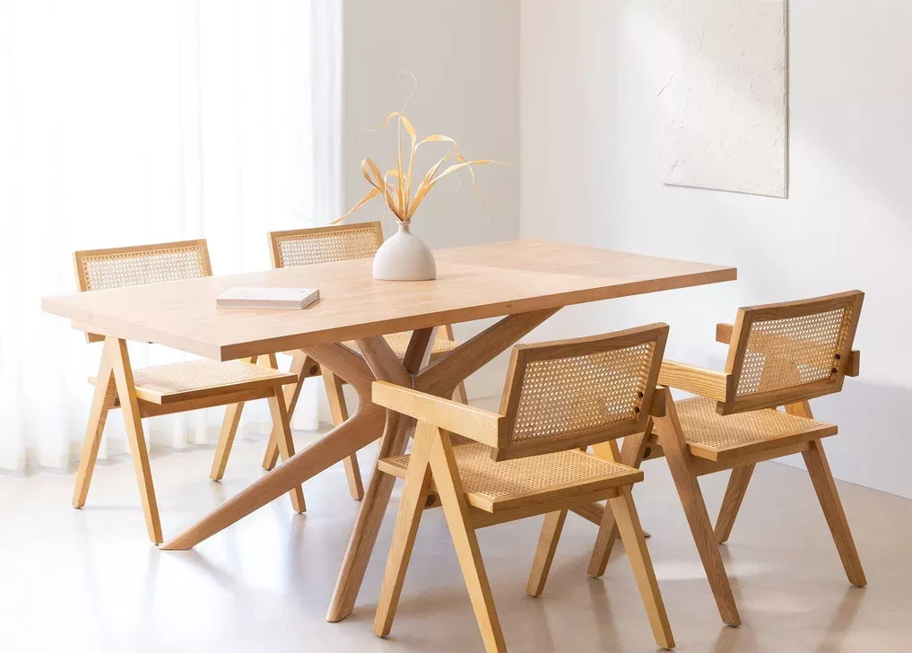 Silla Chandigarh de Madera y Ratan -4