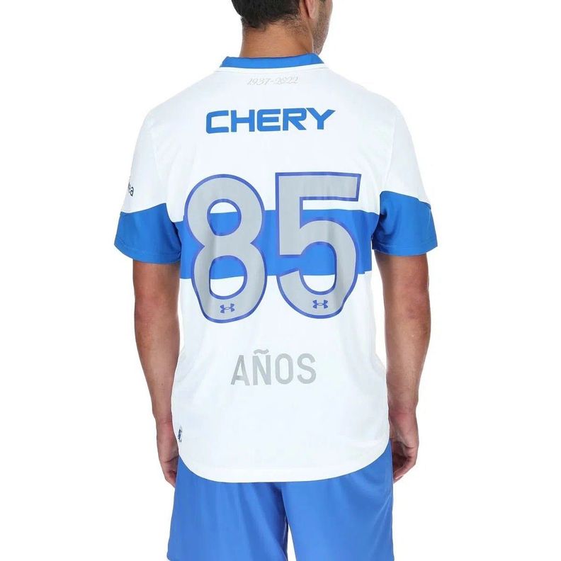 CAMISETA UNIVERSIDAD CATÓLICA EDICION 85 AÑOS | 1368302-101-5