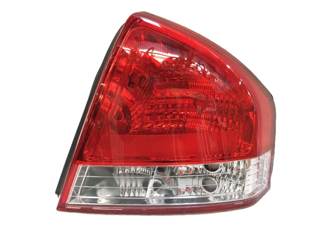 FAROL TRASERO DERECHO SEDAN KIA CERATO 2006-2009-1