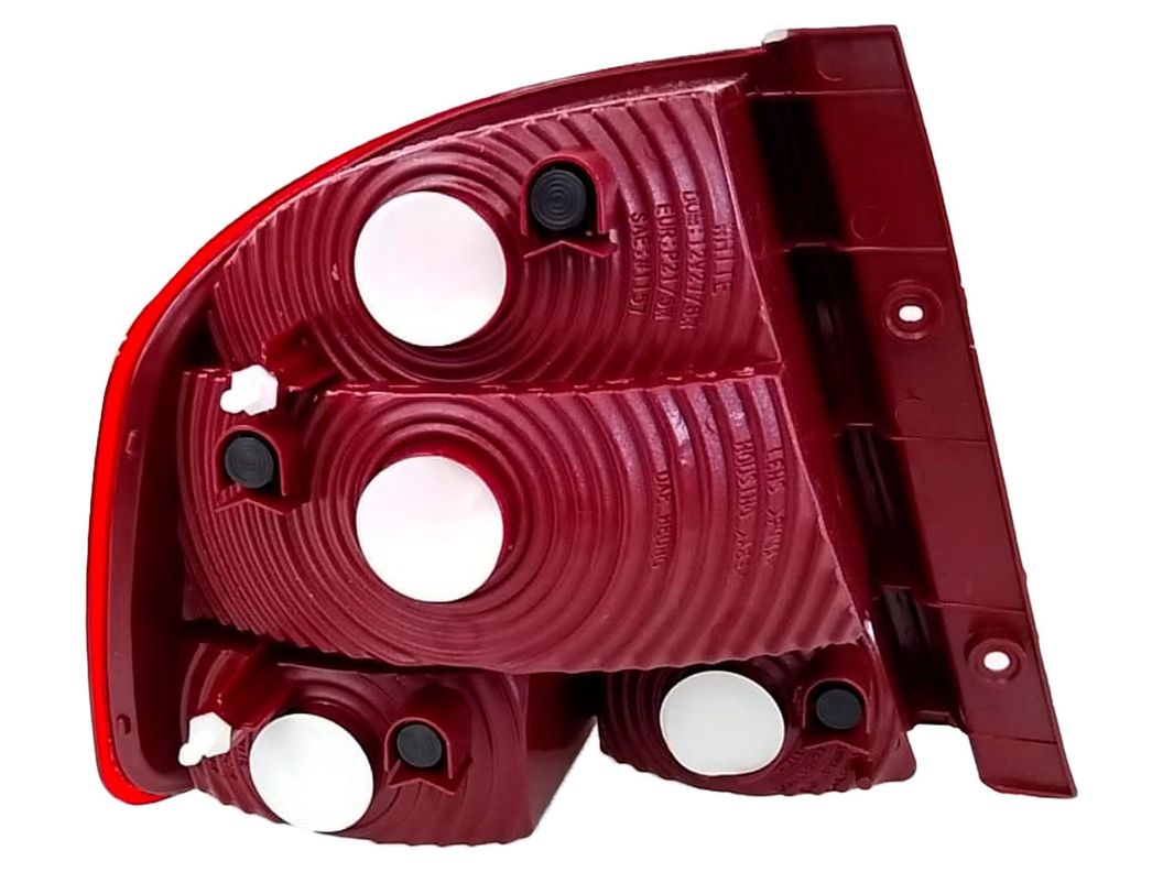 FAROL TRASERO DERECHO SEDAN CHEVROLET AVEO 2004-1