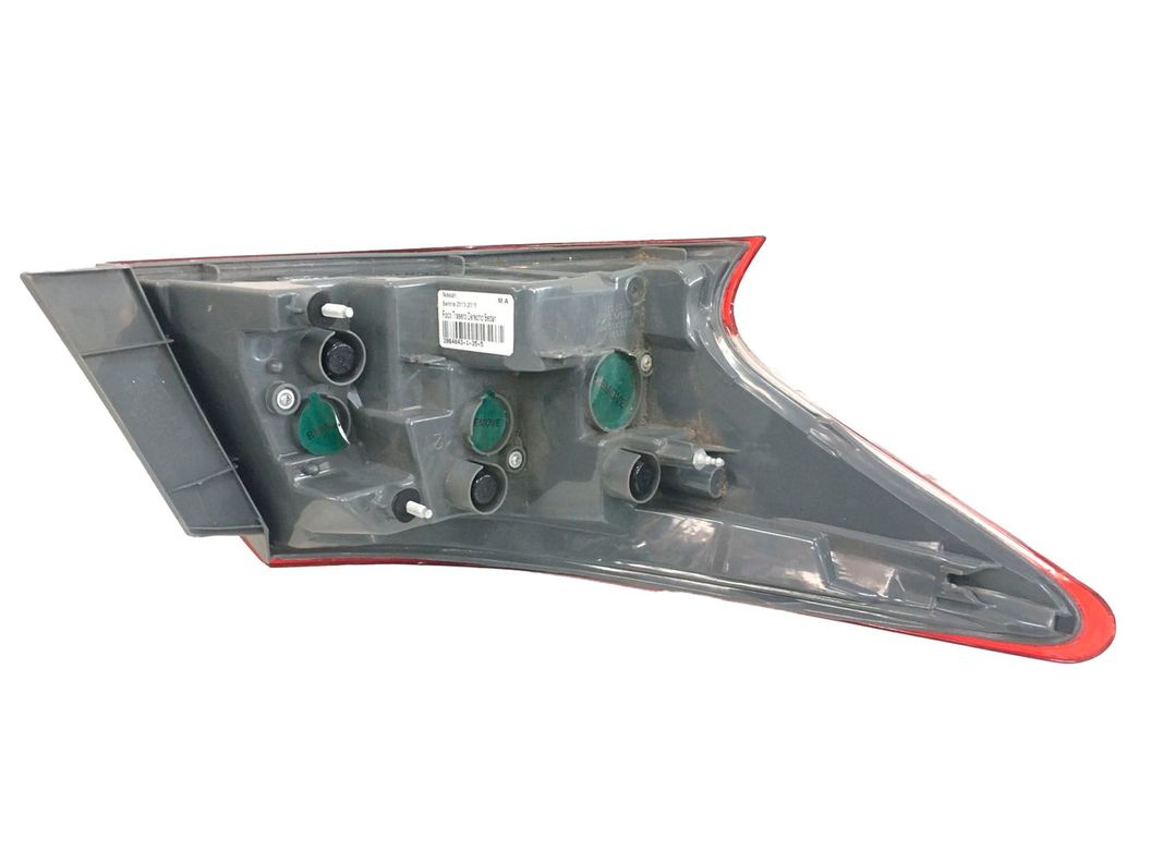 FAROL TRASERO DERECHO SEDAN NISSAN SENTRA 2013-1