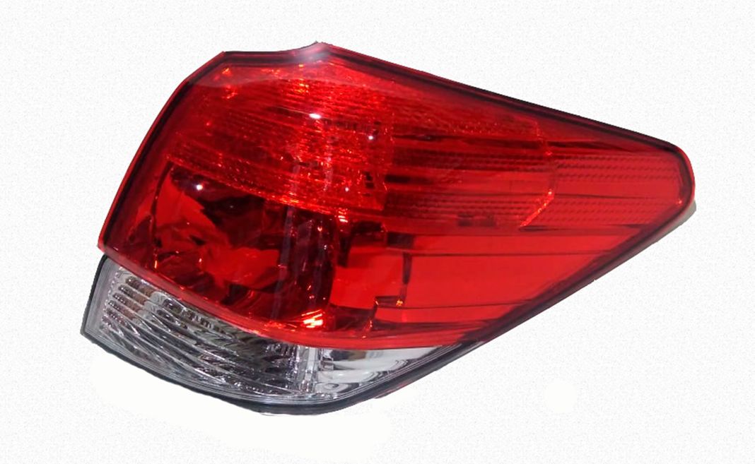 FAROL TRASERO DERECHO SPORT SUBARU OUTBACK 2010-0